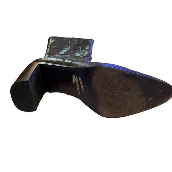 EUC Fabulous VicMatie Brown croc-embossed leather Cowboy Boots - Picture 6 of 9